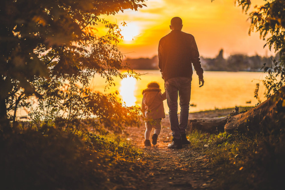 Figli legittimi e naturali: Mantenimento a seguito di riconoscimento giudiziale di paternità